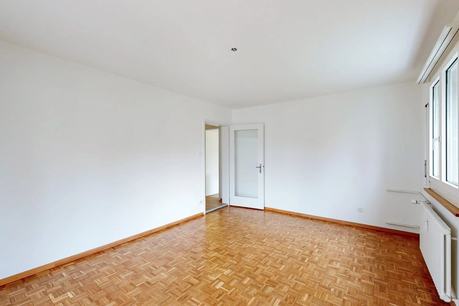 Helle Wohnung mit toller Aussicht über Schaffhausen