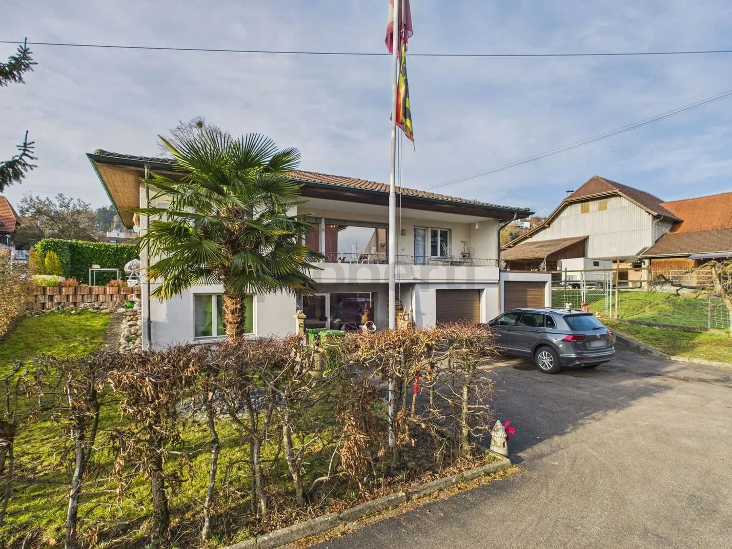 Modernes 5.5-Zimmer-Einfamilienhaus mit Garten in Safnern