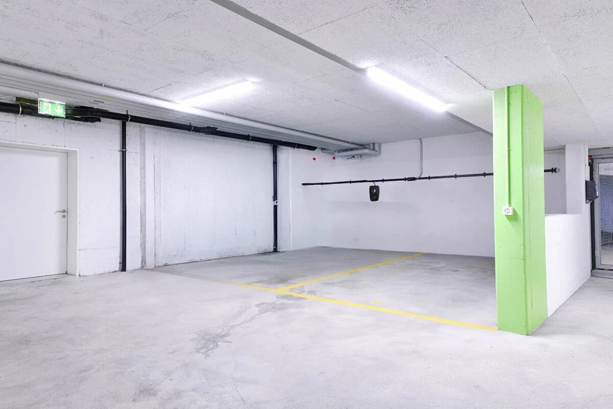 3.5-Zimmer Dachwohnung mit Loggia in Riedikon