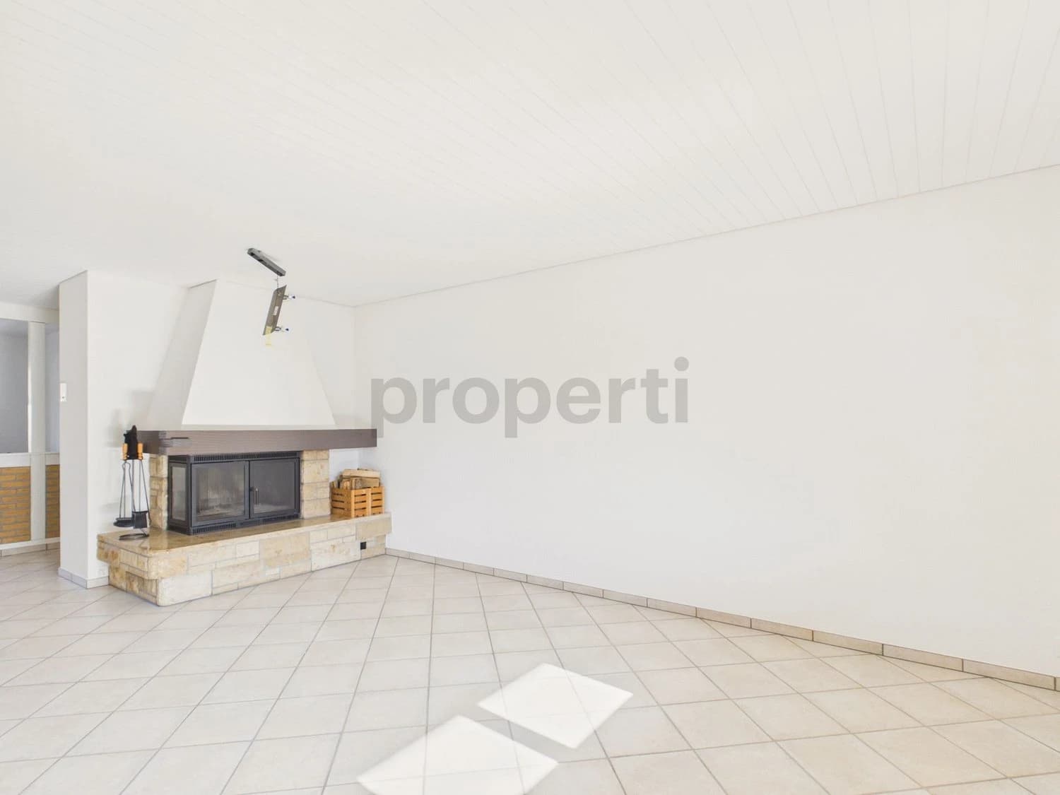 Moderne 4.5-Zimmer-Wohnung mit schönem Balkon