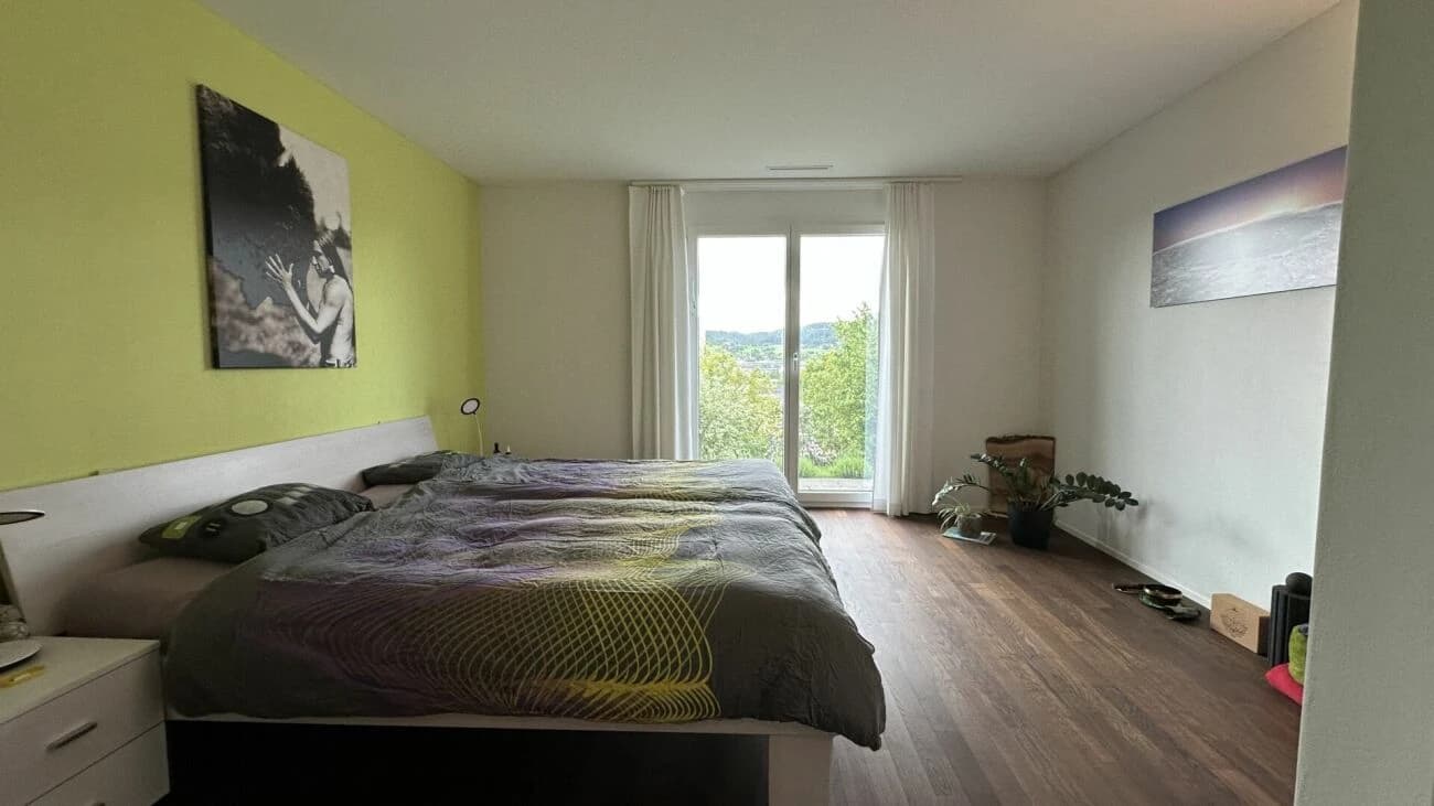 SONNENVERWÖHNT MIT WEITBLICK