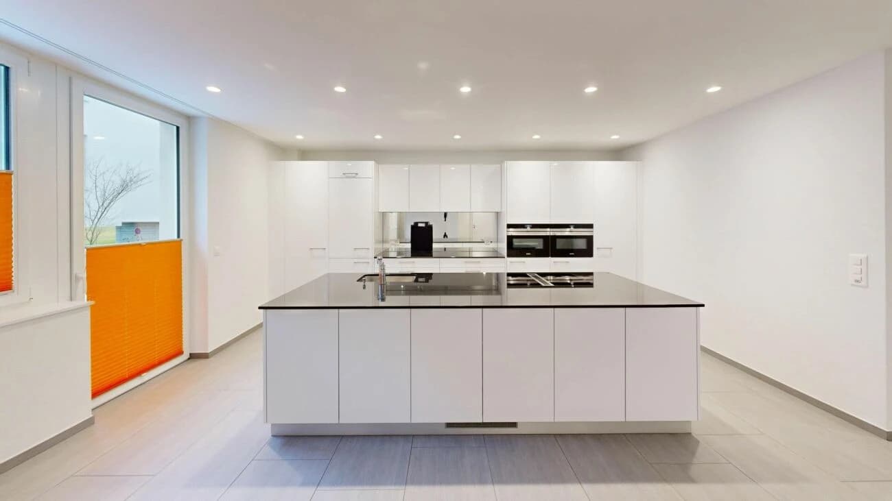 Modernes Wohnen mit viel Raum - 177 m², Südbalkon & grosszügiger Sitzplatz in Müllheim