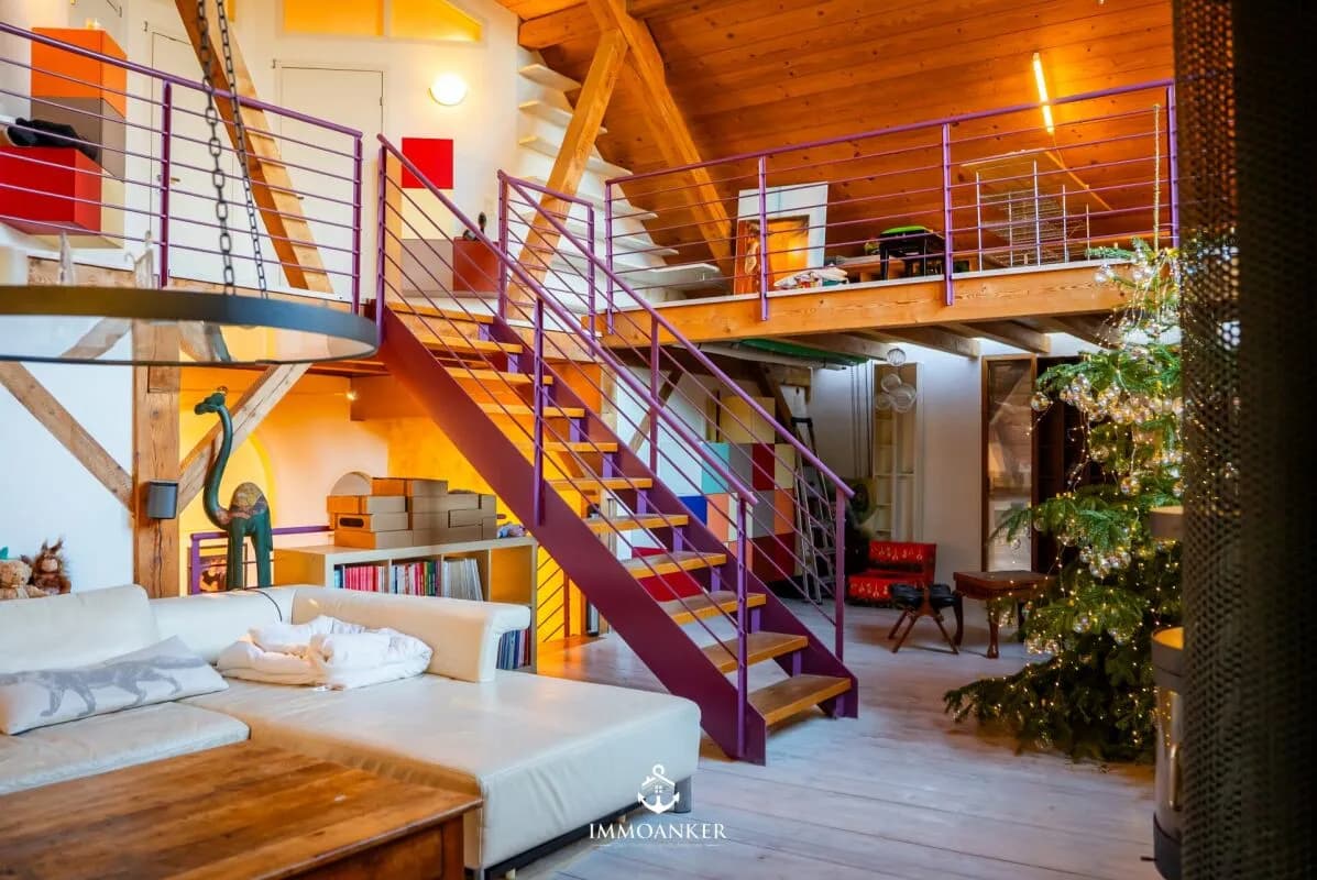 Charmantes 7-Zimmer-Reihenmittelhaus mit 220 m² Wohnfläche in Rickenbach ZH