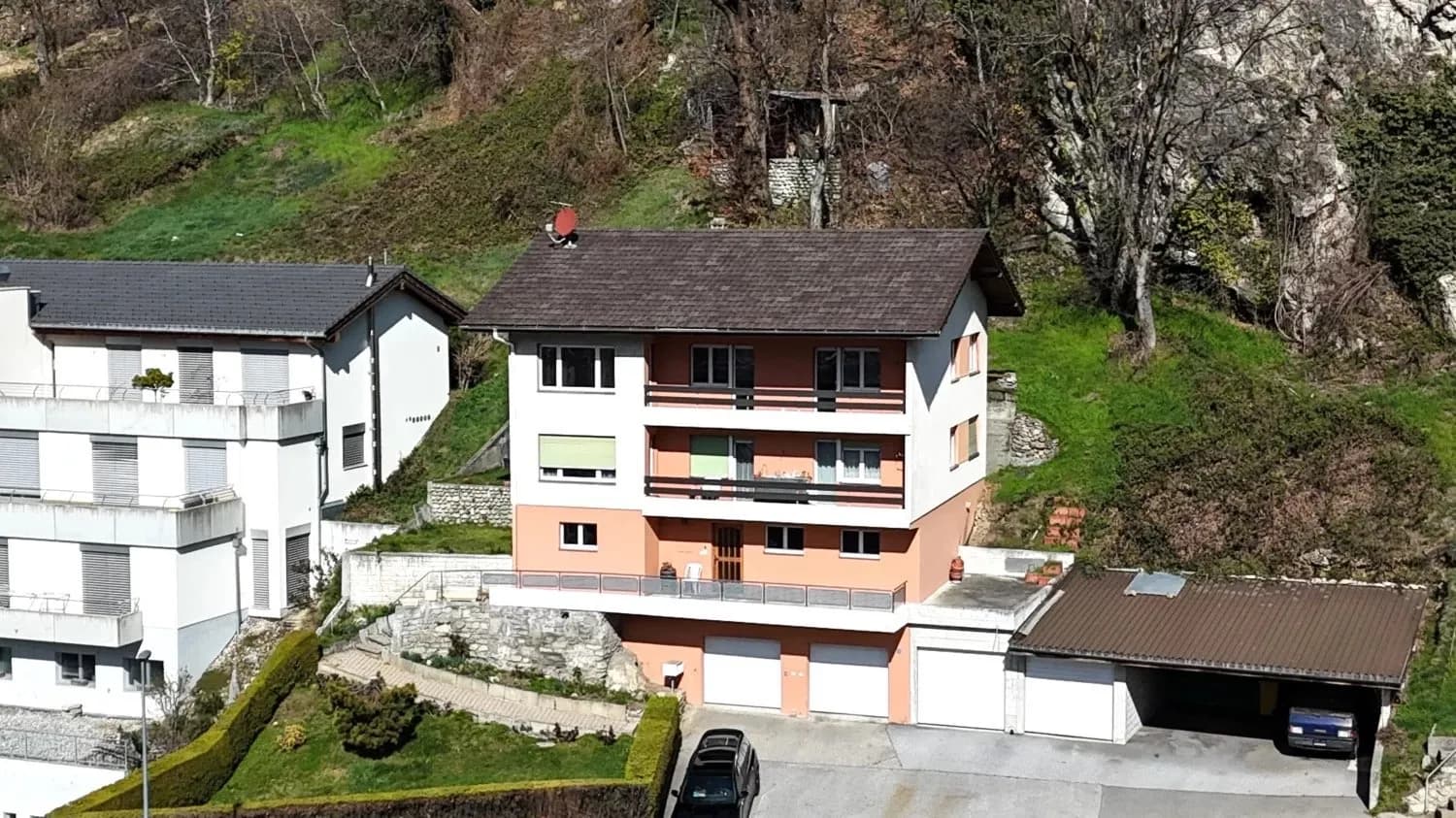 Grosszügige Eigentumswohnung mit Panorama-Aussicht