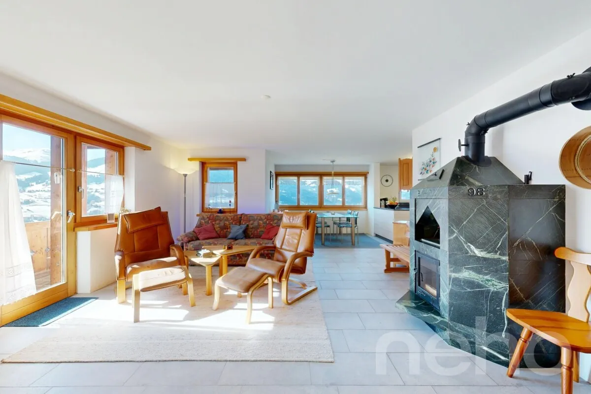 3.5-Zimmerwohnung mit Panoramasicht & Cheminée in Brigels