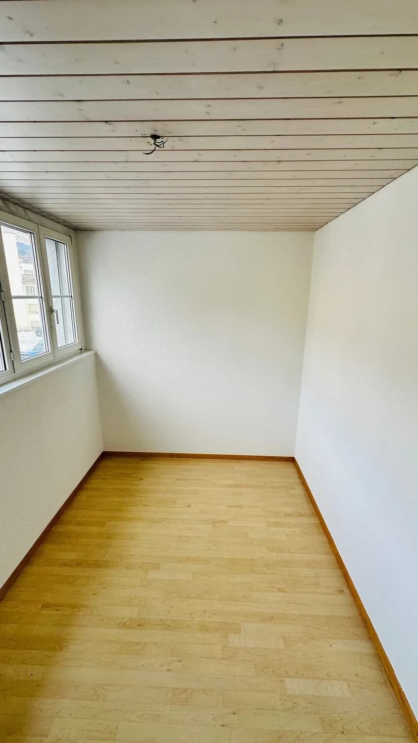 Helle 3.5-Zimmer-Wohnung im 1. Obergeschoss an zentraler Lage in Grenchen