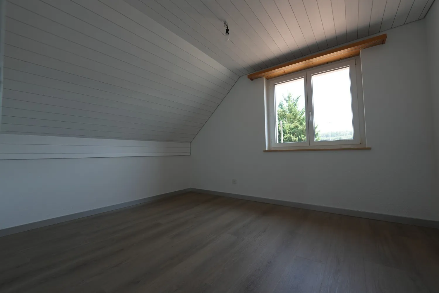 Ländliches 6.5-Zimmer-Einfamilienhaus à 170 m²