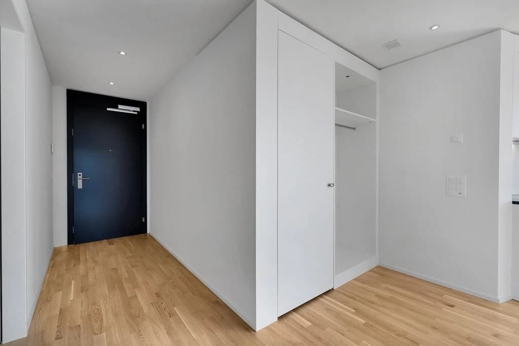 Top.Modern.Einzigartig= Bäretower