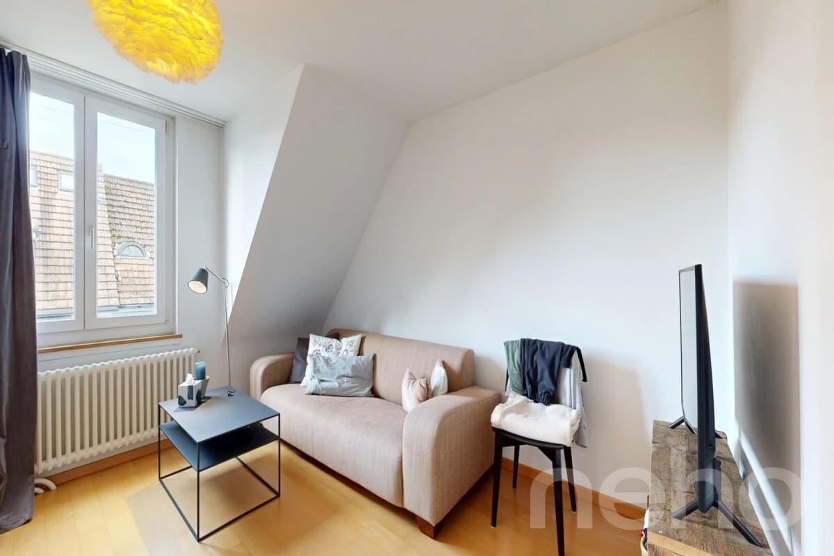 Rarität im Hardhof: Gepflegtes Stadthaus mit Ausbaupotenzial