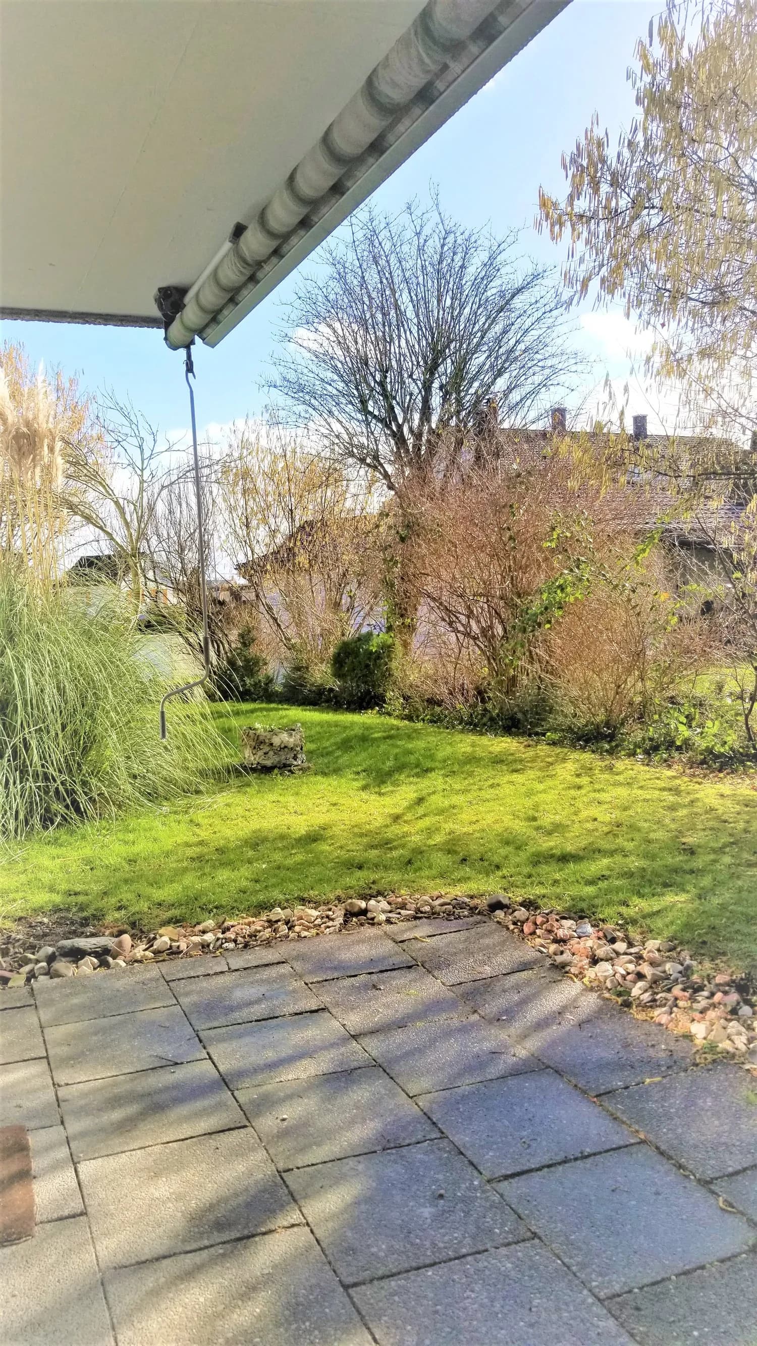 Sonniges Wohnen mit privatem Gartensitzplatz!