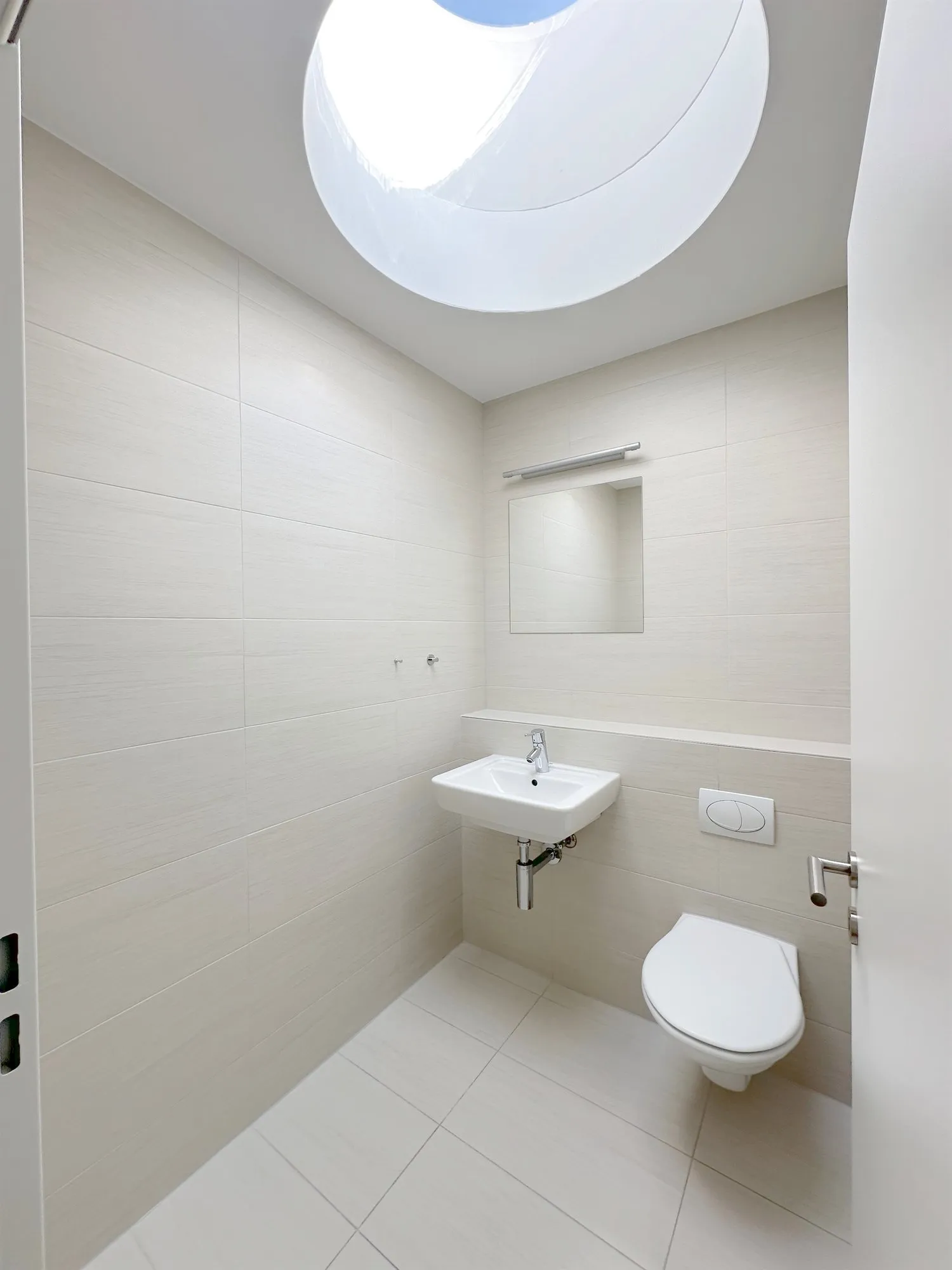 Exklusives Wohnen mit herrlicher Weitsicht auf die Berge und den See