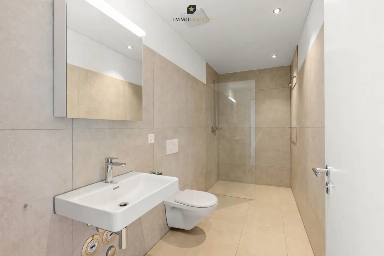 Attraktiver Neubau. Modernes Wohnen mit Komfort.