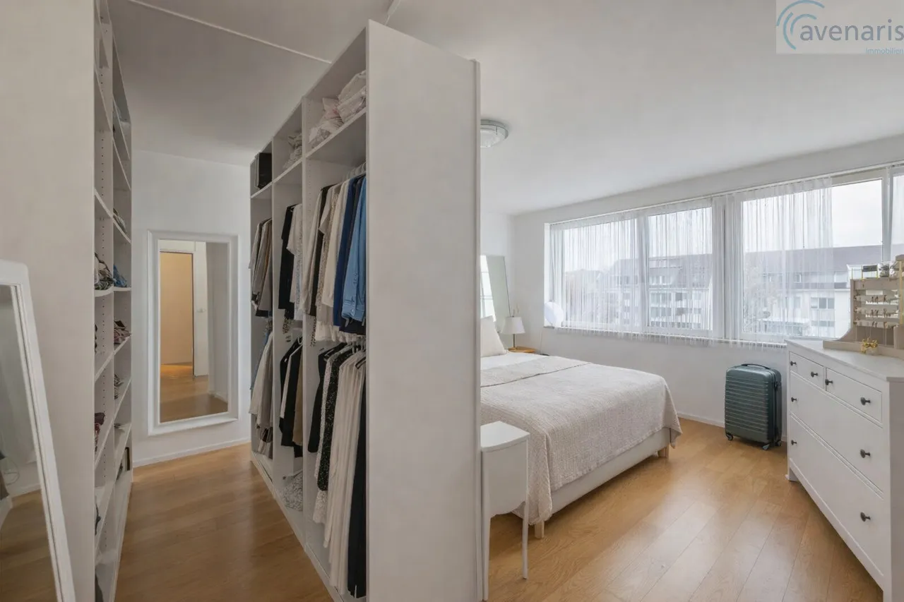 Sonnige 4.5-Zimmer-Wohnung mit Balkon und grosser Dachterrasse