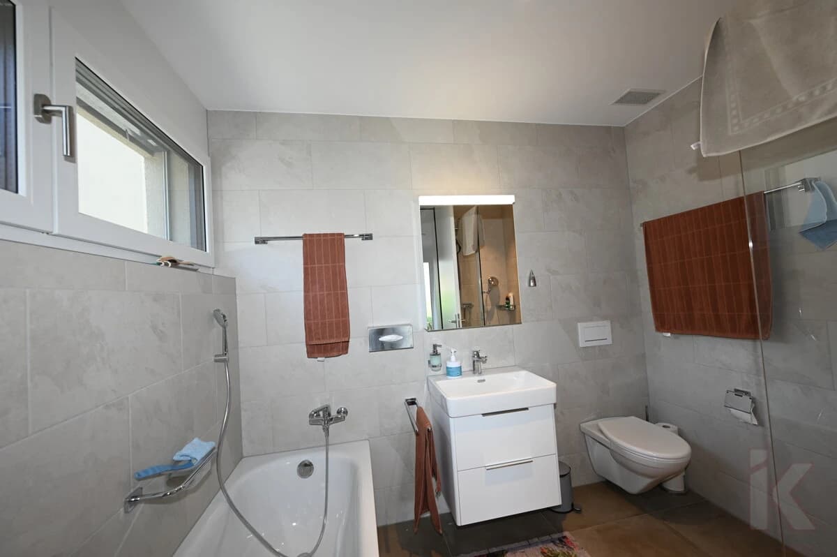 Attraktive 3.5 Zimmer-Gartenwohnung in Trimmis