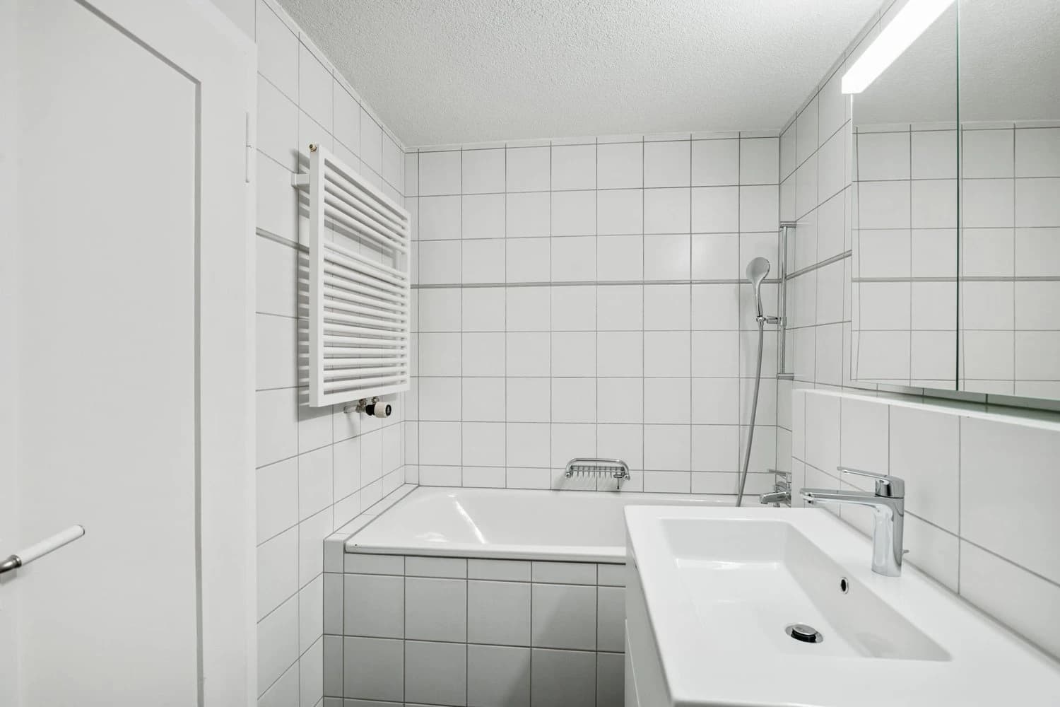 Wohnung mit Charm sucht Sie!