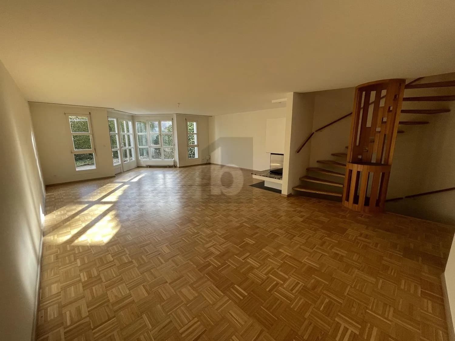 FAMILIENTRAUM MIT SAUNA, CHEMINÉE UND STUDIO