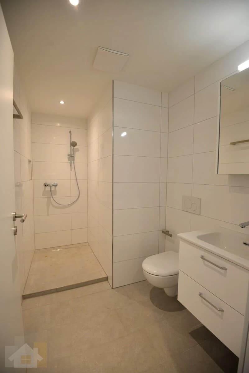 Erstbezug nach Kernsanierung: Moderne 1.5-Zimmer-Oase nahe am Bodensee