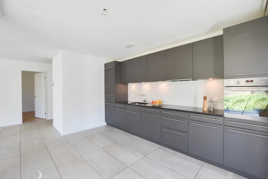 moderne 3.5-Zimmerwohnung im Jardin du Paradis