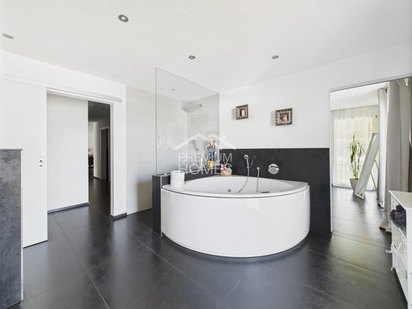 Idyllisches Landleben in frischer Eleganz