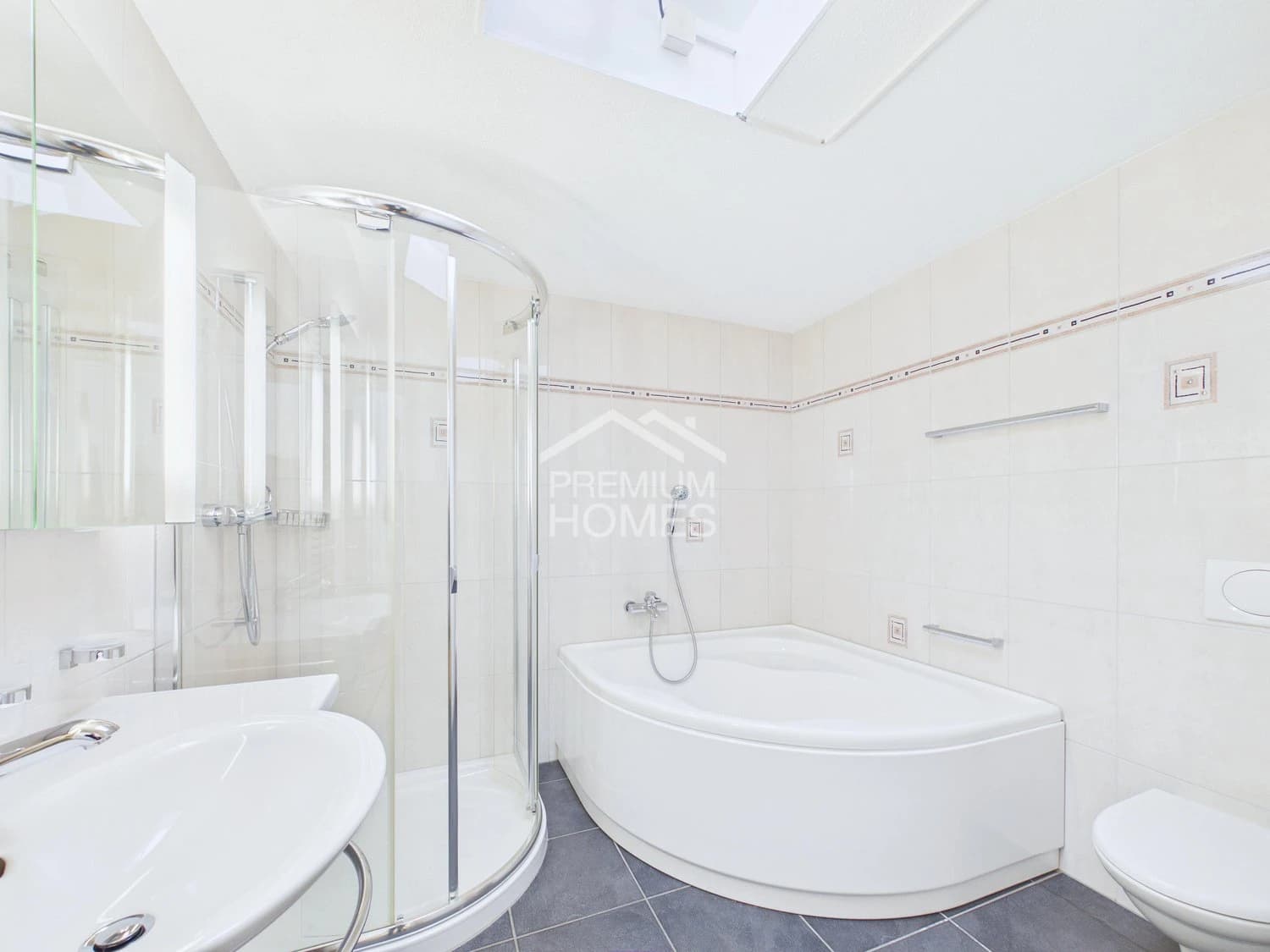 STEHEN SIE IM MITTELPUNKT