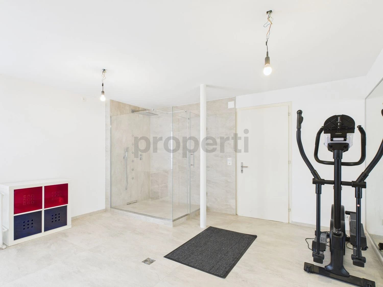 Architektonisches Juwel mit grosser Wohnfläche und einzigartigem Wohnkomfort in Würenlingen - 8.5-Zimmer Reihenhaus