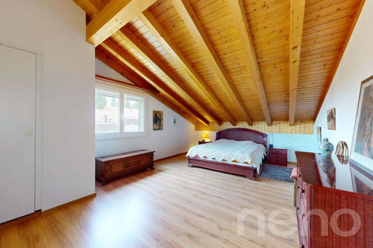 Bel appartement de 3,5 pièces au calme absolu à Savigny