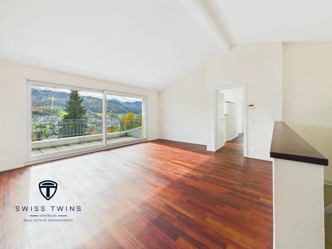 Grosszügiges und modernes Wohnerlebnis mit traumhafter Aussicht am Sonnenberg