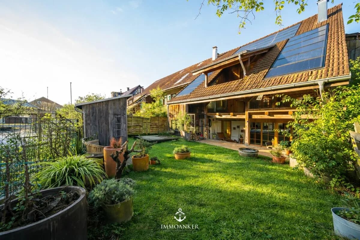 Charmantes 7-Zimmer-Reihenmittelhaus mit 220 m² Wohnfläche in Rickenbach ZH