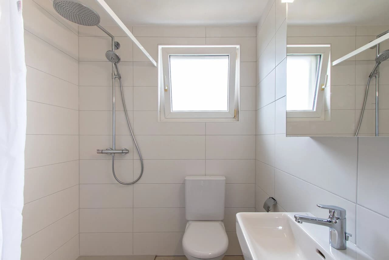 Schöne 3-Zimmer-Wohnung in Meyriez - im 1. Obergeschoss mit Laube