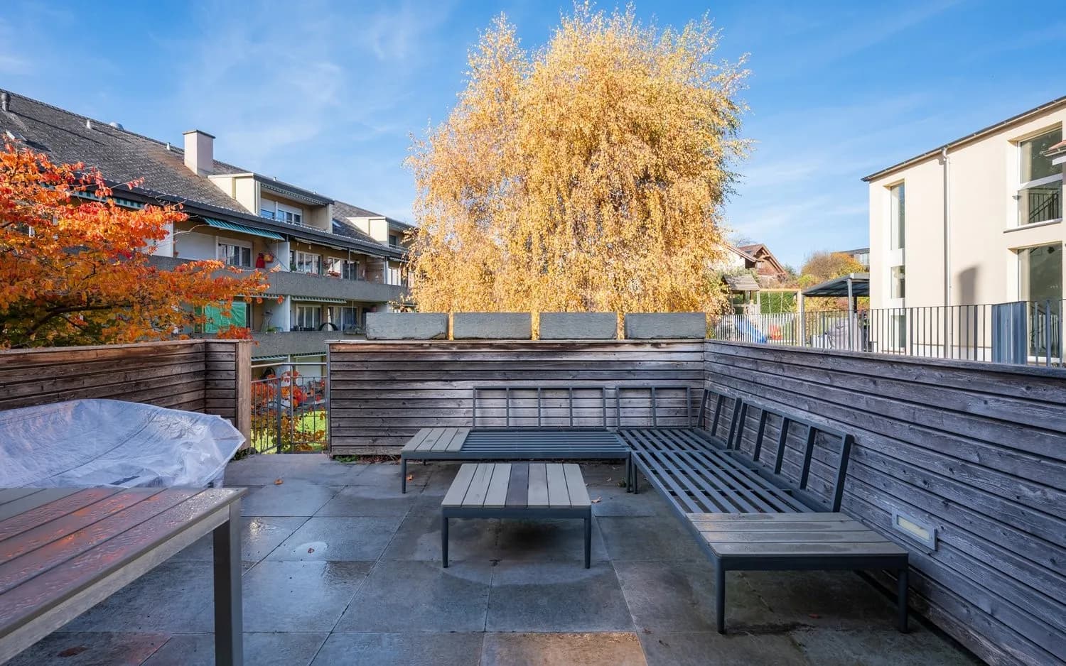 Wunderschön renovierte Wohnung im grossen Stil