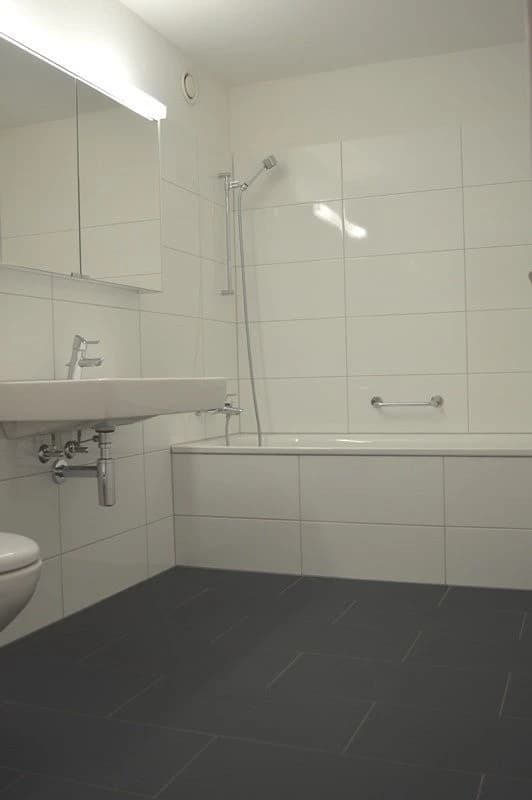 Sonnige Wohnung in gepflegter Liegenschaft mit viel Charme