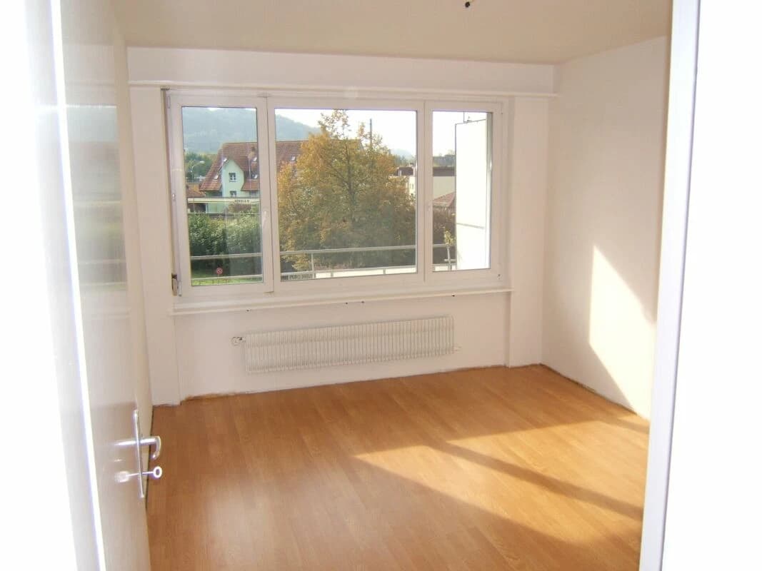 Grosszügige 3-Zimmer-Wohnung im Grünen