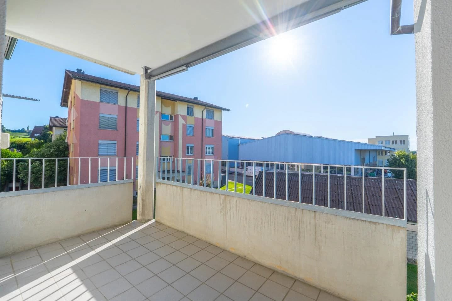 Erstbezug nach Renovation - 3.5-Zi. Eigentumswohnung