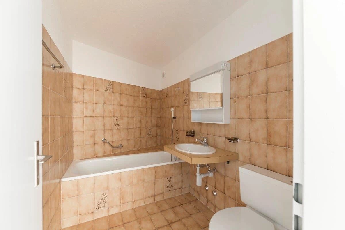 Mieten ohne Kaution - Sonnige Rheinquartier-Wohnung mit Terrasse gesucht?