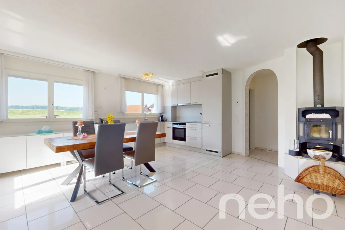 Ihre neue charmante, renovierte 100m2 Wohnung in Affoltern!