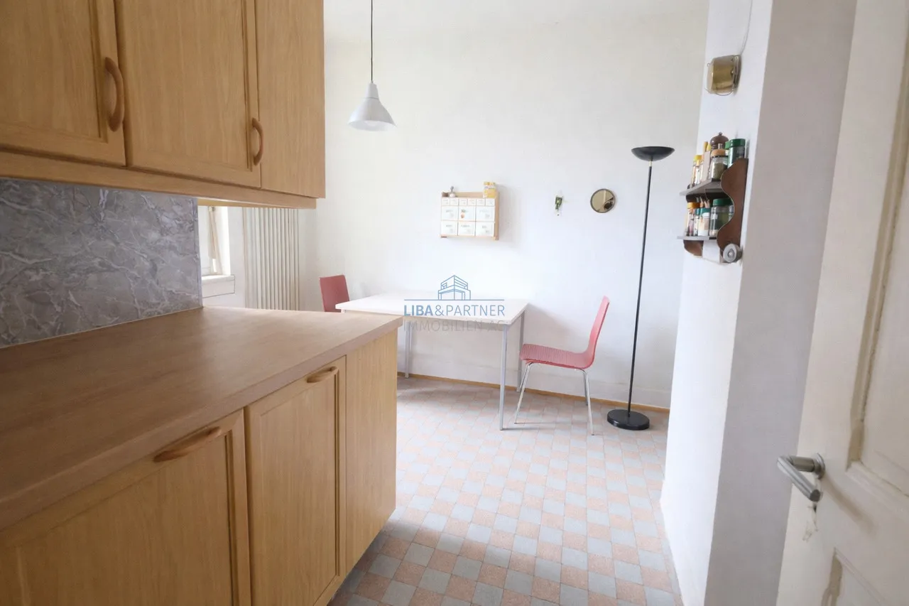 Charmante 3-Zimmeraltbauwohnung im beliebten St. Johann-Quartier