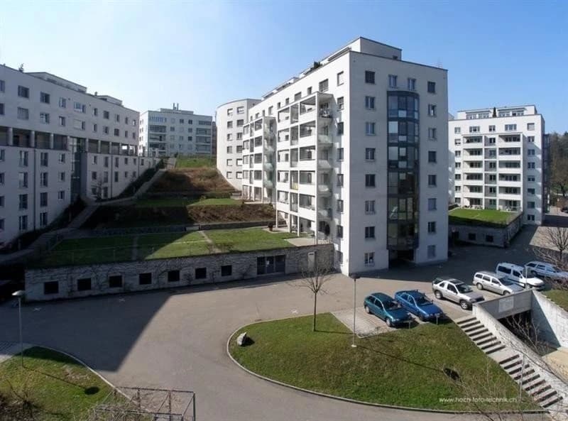 Grosszügige Familienwohnung in ruhiger Gegend