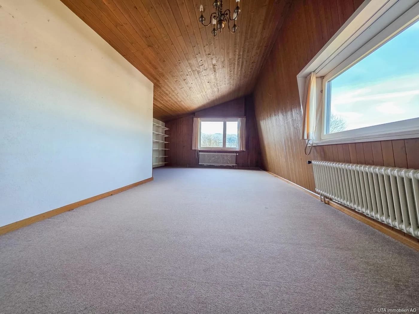 Sonnenverwöhntes Einfamilienhaus mit viel Garten und Privatsphäre