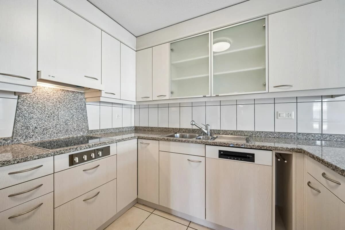 Attraktive 4.5-Zimmer-Etagenwohnung mit Balkon und Weitsicht ins Grüne