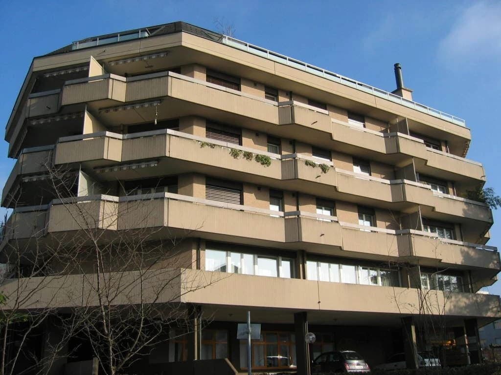 Frisch renoviert und stilvoll umgestaltet - wohnen wie im Neubau!