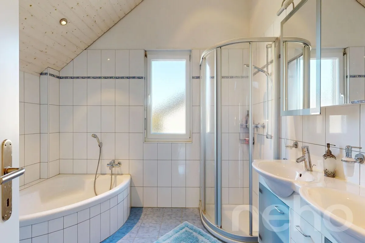 Gepflegtes 4.5-Zimmer-Einfamilienhaus in ruhigem Quartier in Lupfig