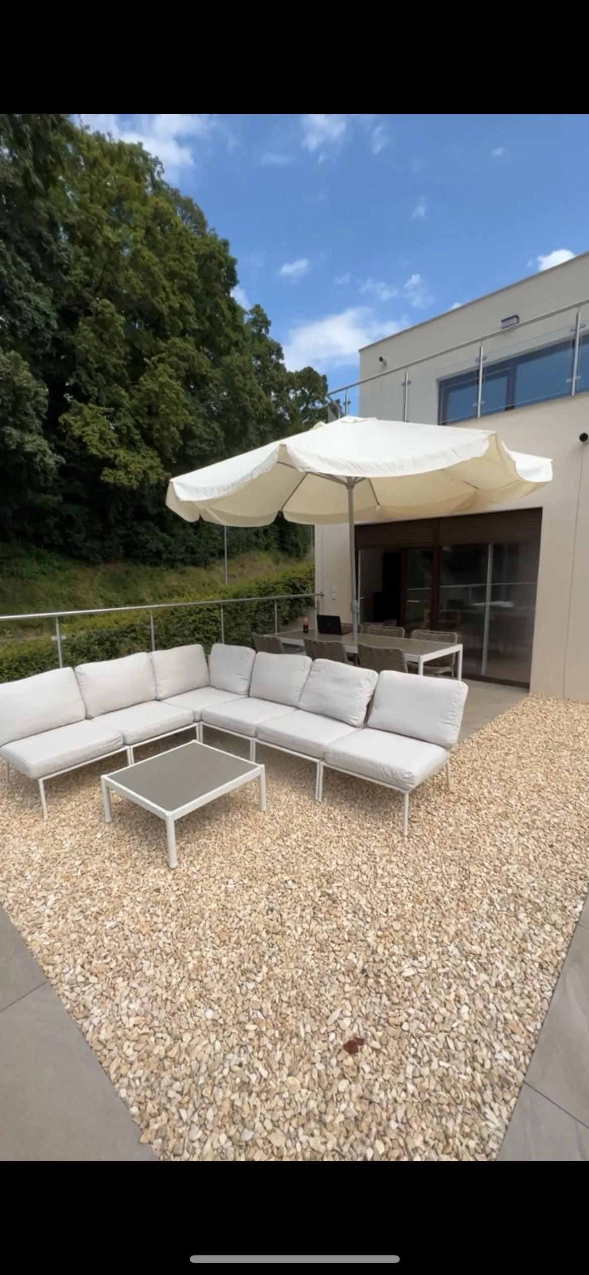 Moderne 2.5 Zimmer-Wohnung im idyllischen Rheinhaldenquartier