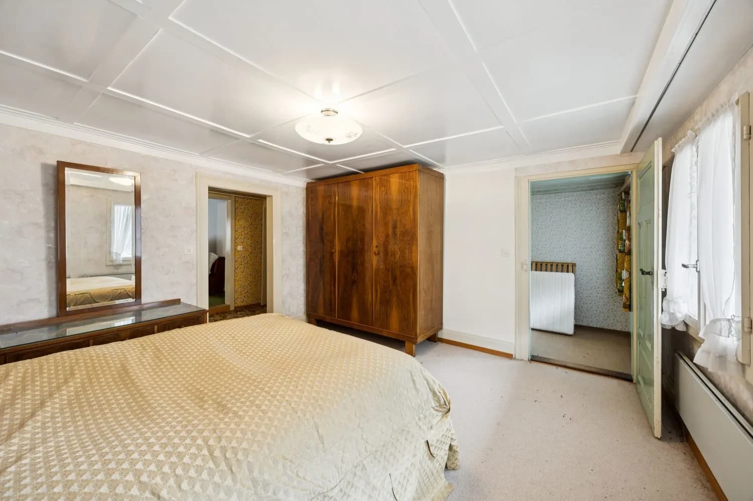 Grosszügiges 7-Zimmer-Haus in Leibstadt mit grosser Dachterrasse und viel Potenzial