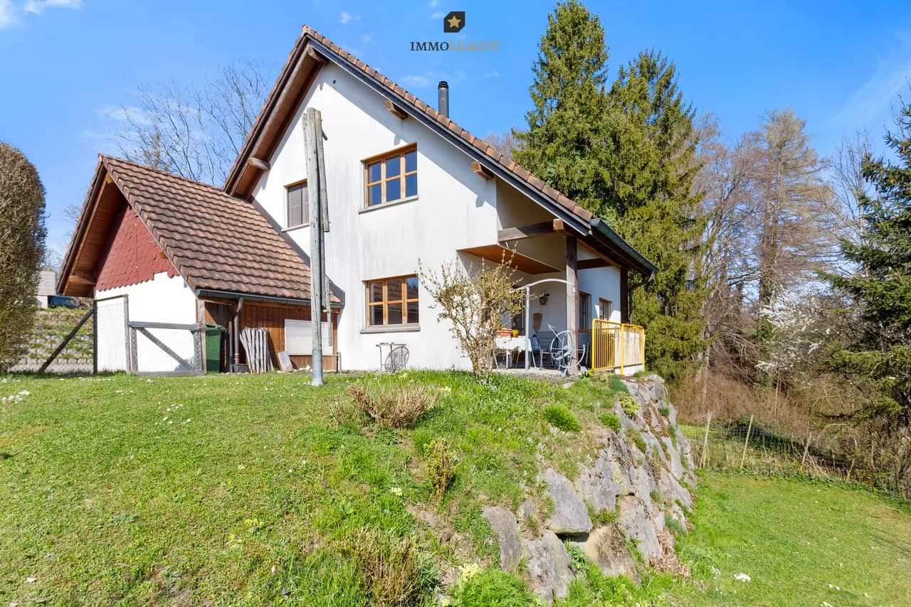 Zuhause mit Charme, Einliegerwohnung & Weitsicht.