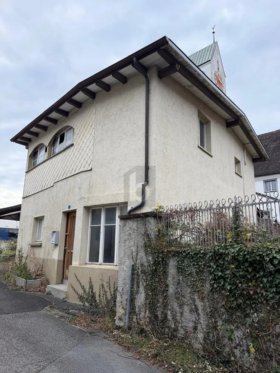 PREISHIT ! VIEL POTENTIAL - FÜR DEN HEIMWERKERKÖNIG!