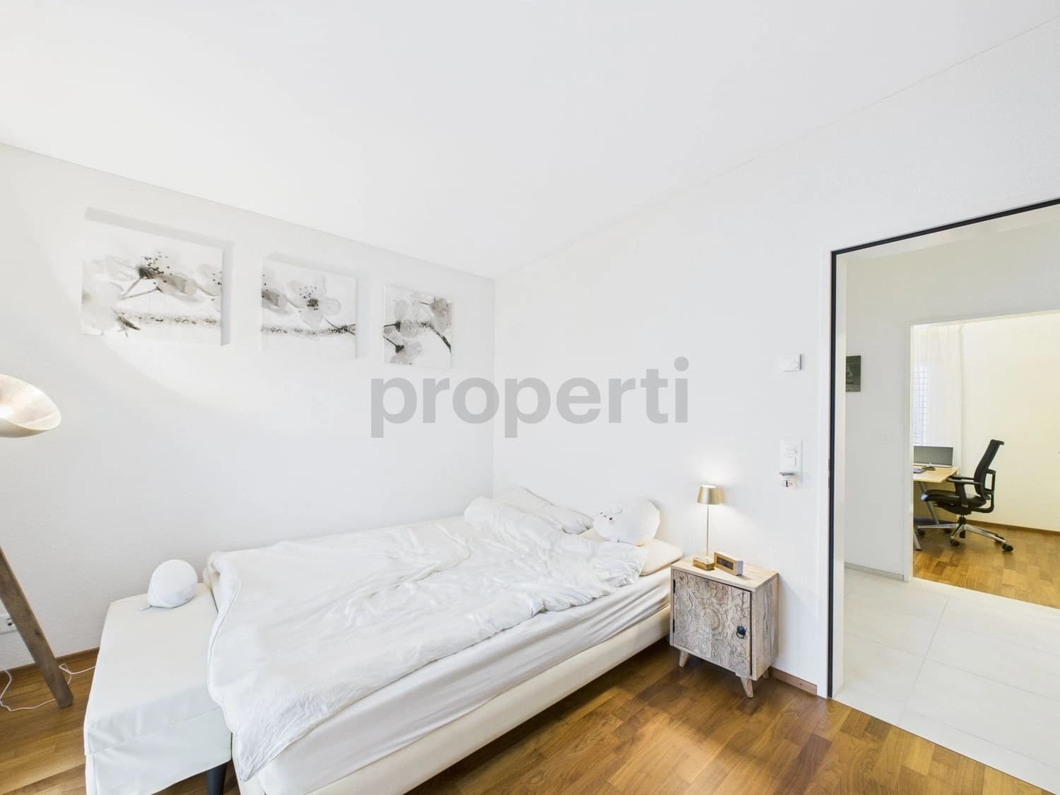 Exklusives Einfamilienhaus in Dürnten -  mit Sauna und Jacuzzi