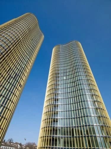 Schmucke Wohnung im 22. OG!