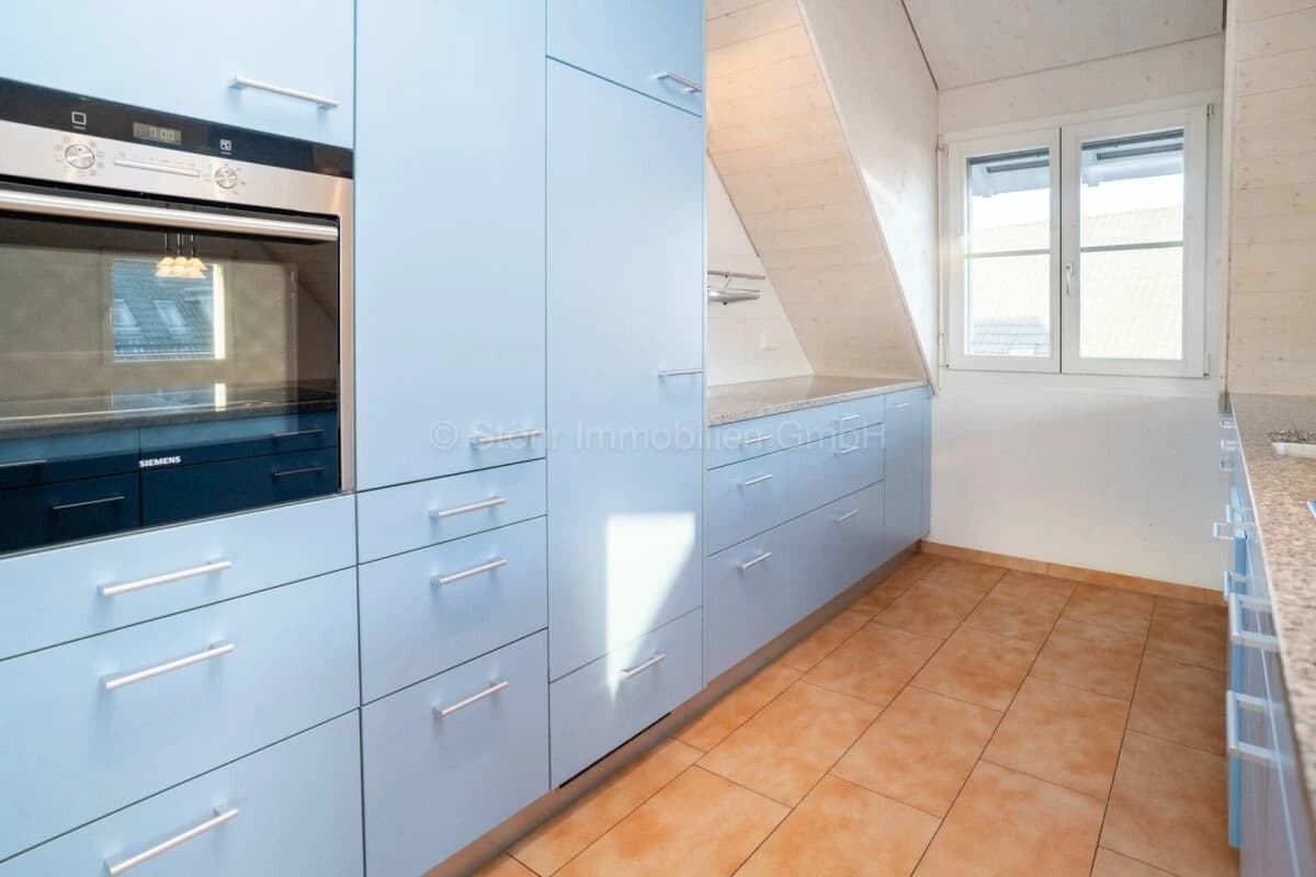 Unter dem Dach - Charmante 3.5-Zimmer-Dachwohnung mit Galerie