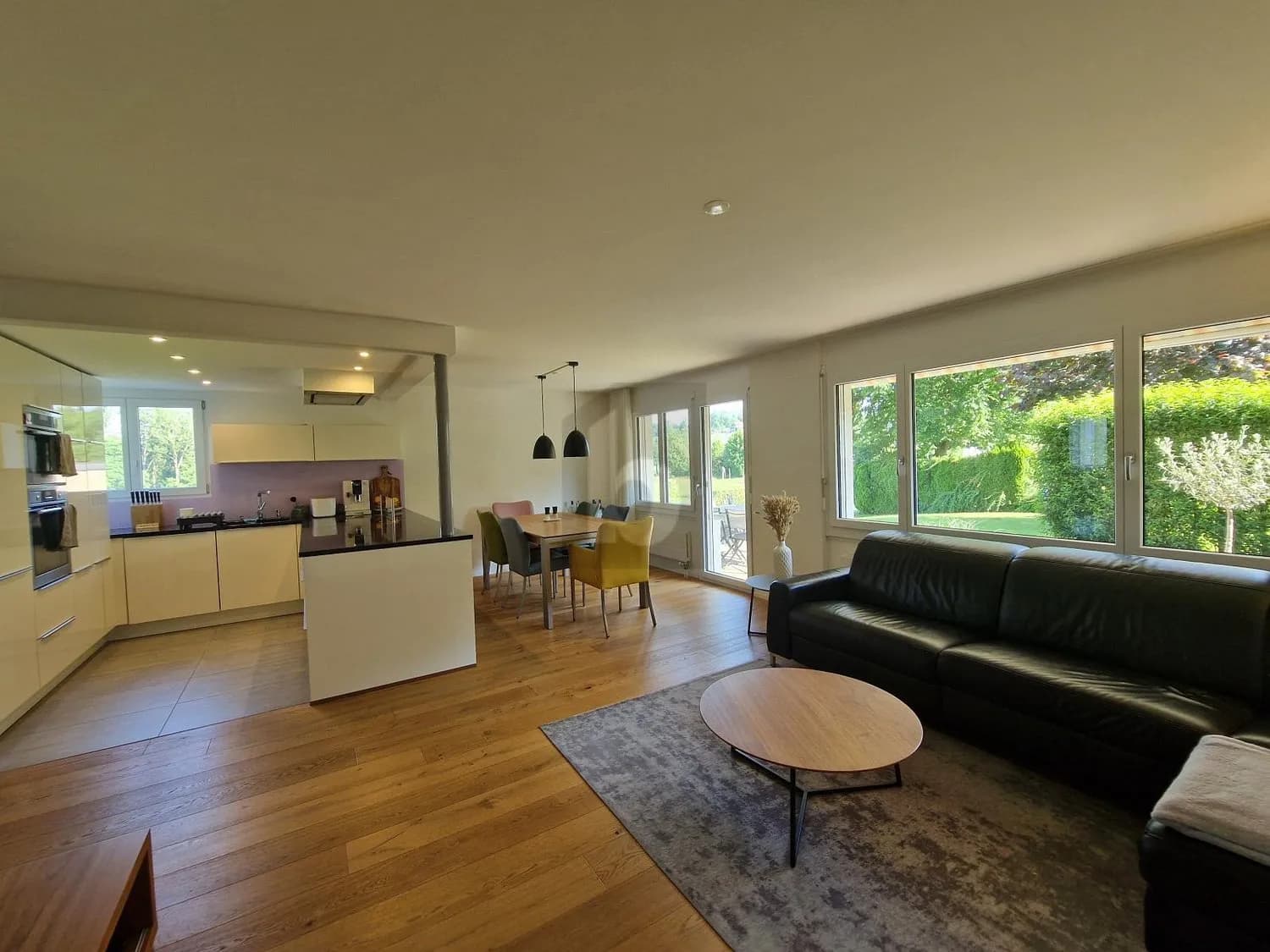 PREISHIT - HOCHWERTIGER AUSBAU MIT GARTEN!