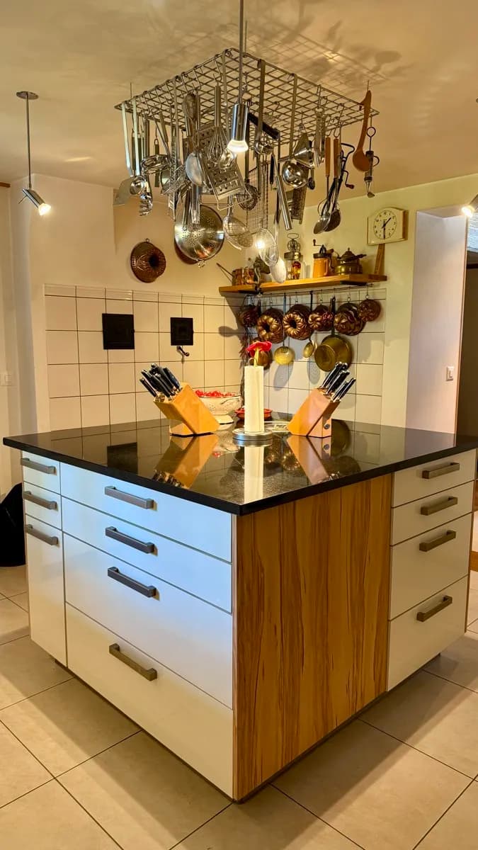 Wunderbares Rieghaus mit Werkstatt und Baulandreserve